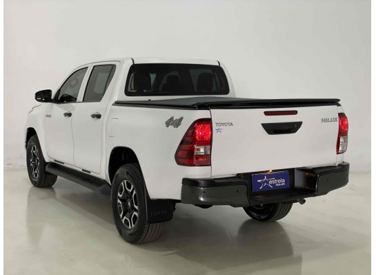 Toyota Hilux Cabine Dupla 2.8 D-4D TURBO DIESEL CD POWER PACK 4X4 MANUAL 2022/2022