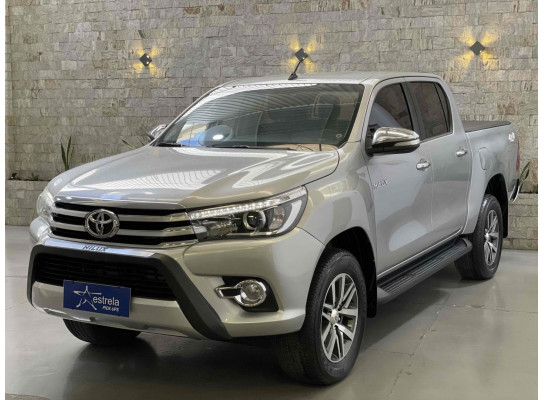 Toyota Hilux Cabine Dupla SRX 2.8L DIESEL 2015/2016