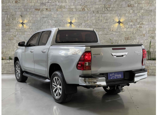 Toyota Hilux Cabine Dupla SRX 2.8L DIESEL 2015/2016