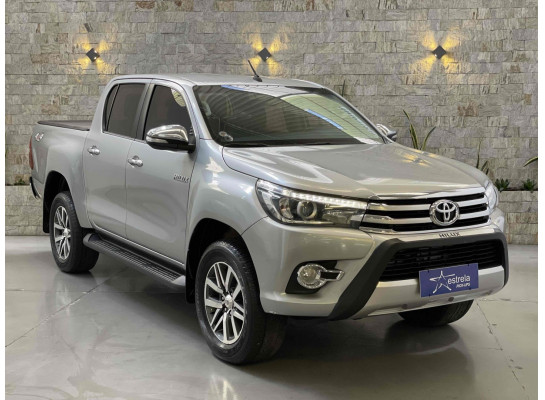 Toyota Hilux Cabine Dupla SRX 2.8L DIESEL 2015/2016