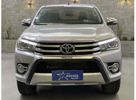 Toyota Hilux Cabine Dupla SRX 2.8L DIESEL 2015/2016