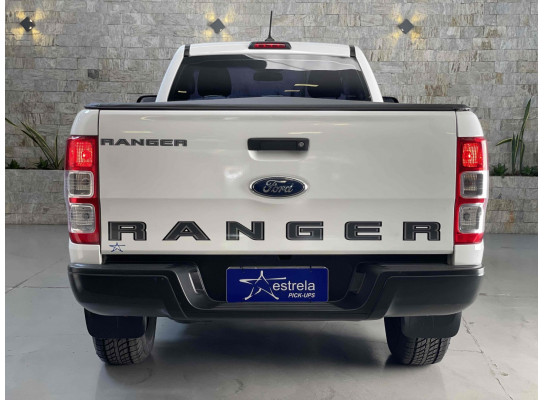 Ford Ranger 2.2 XL 4X4 MT SIMPLES 2022/2023