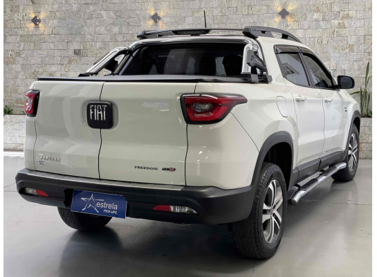 FIAT Toro Freedom 2.0 16V 4X4 AT9 2018/2019