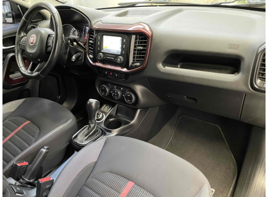 FIAT Toro Freedom 2.0 16V 4X4 AT9 2018/2019